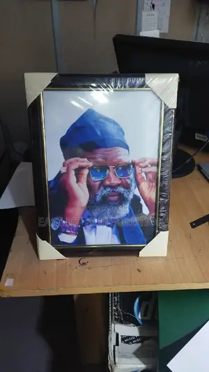 Wajackoyah the Fifth Framed Photo Frame