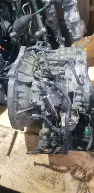 Nissan Qr20 Gearbox For Nissan Bluebird.