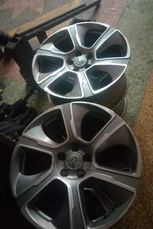 Size 20 Inches Range Rover Sport Rims Set