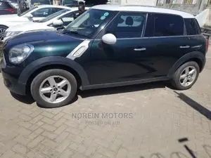 Mini Cooper 2014 Green