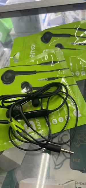 Oraimo Strong Bass Earphones.