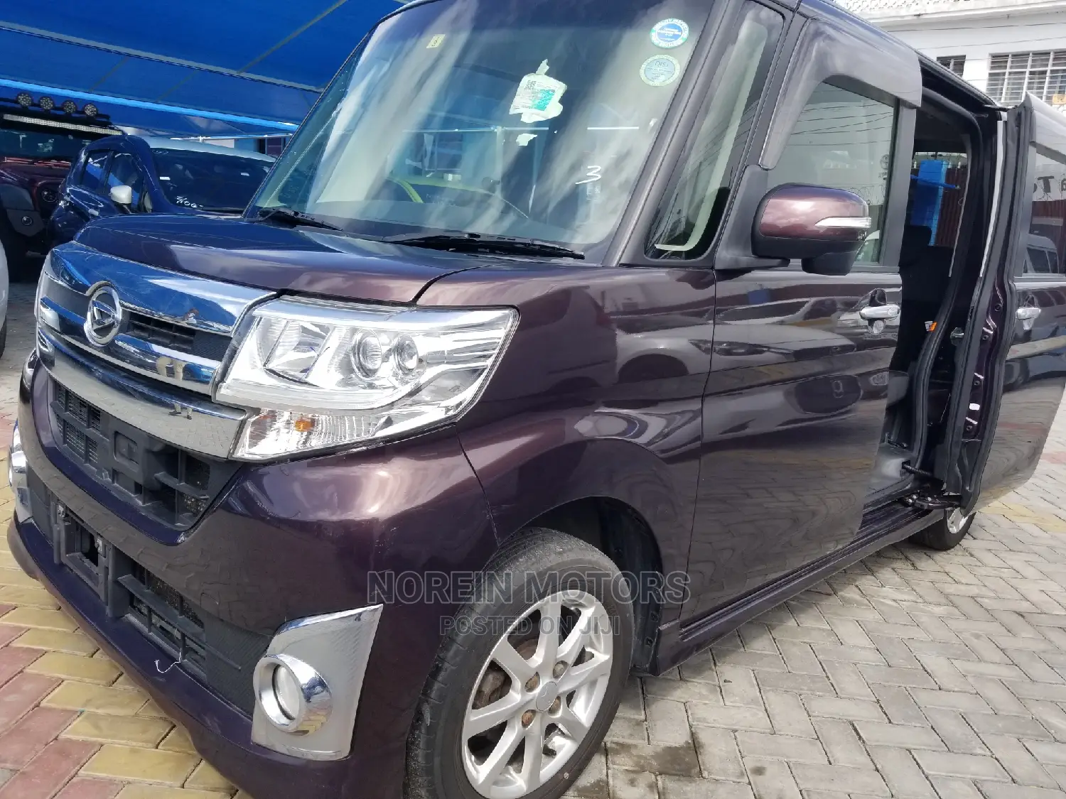 Daihatsu Terios 2015 Purple