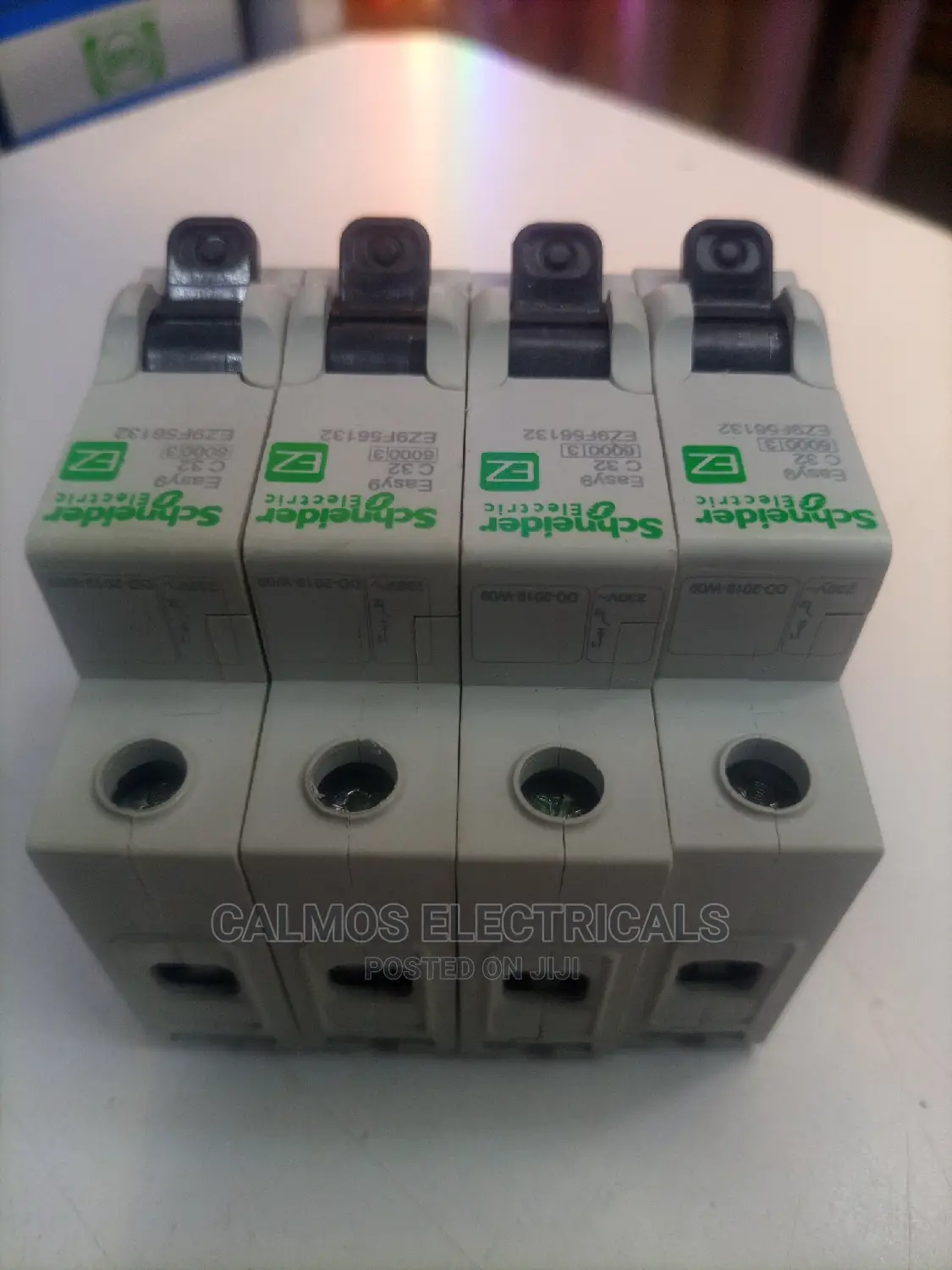 32a MCB Single