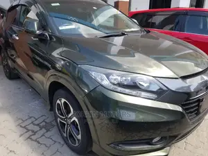 Honda Vezel 1.5 Hybrid 2WD 2015 Green
