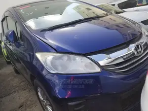 Honda Freed 2014 Blue