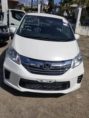 Honda Freed 2015 White