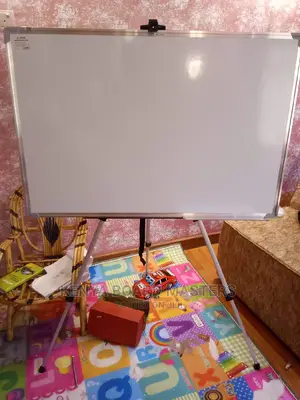 90x60cm or 3x2ft Whiteboard on a Stand-Brand New