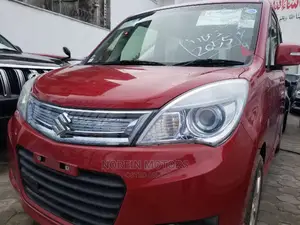 Suzuki Solio 2015 Red