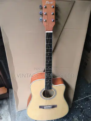 Box Acoustic Guitar Full Size Natural