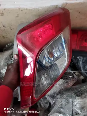 Vitz 2012. Backlight Diode.
