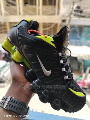 Nike Shox Mola Grade