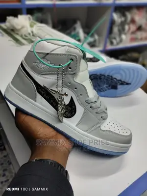 Air Dior Sneakers
