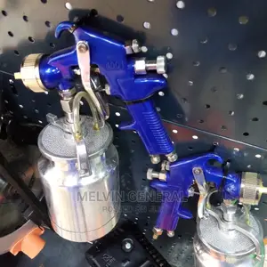 Compressor Spraying Can