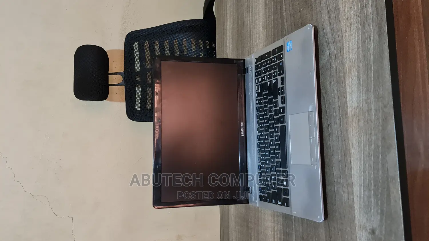Laptop Samsung 4GB Intel Core I3 HDD 500GB