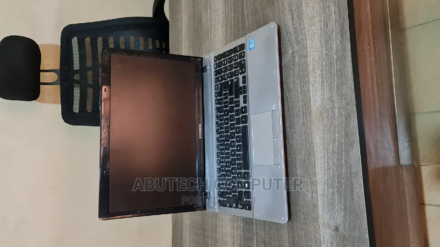 Laptop Samsung 4GB Intel Core I3 HDD 500GB