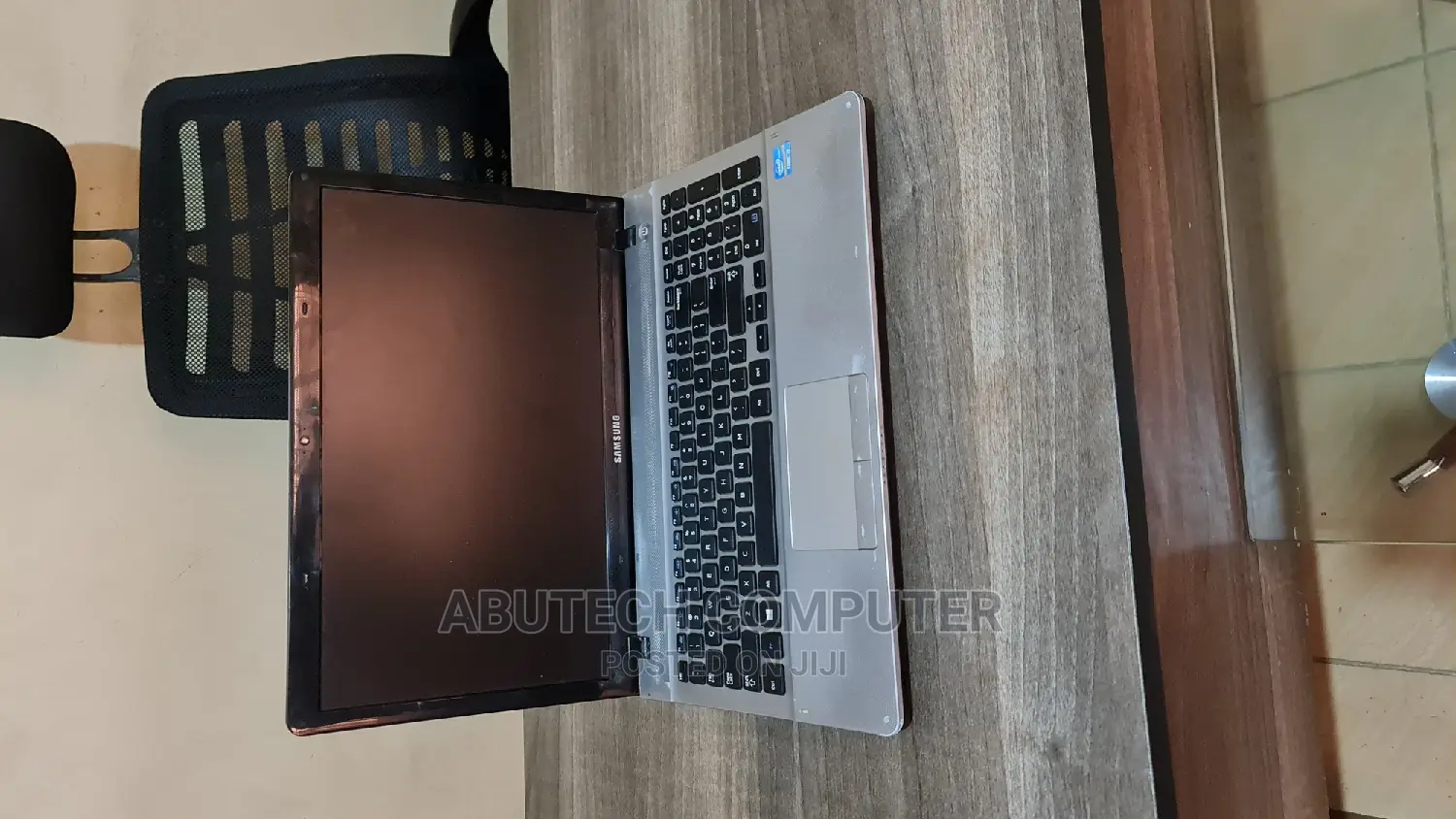 Laptop Samsung 4GB Intel Core I3 HDD 500GB