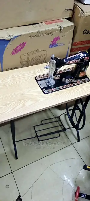 Sewing Machine With a Local Table