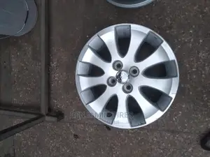 Original Rims Set 4 Holes Sizes 14 Inch.