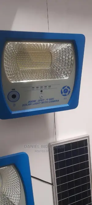 Solar Light With Wi-Fi Camera 200w
