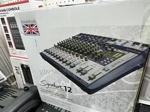 Soundcraft Signature 12 Passive Mixer Concole