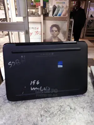Laptop HP Stream 11 4GB Intel Celeron SSD 60GB