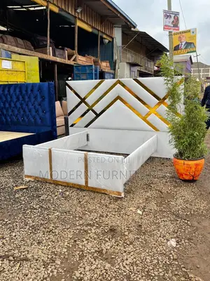 5/6 Modern Fabric Bed