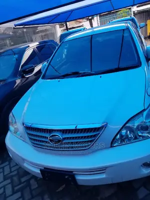 Toyota Harrier 3.3 Hybrid 4WD 2011 White