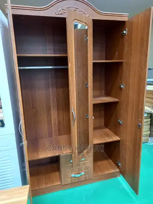 Elegant 3 Door Wardrobe