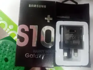New Sumsang S10+ Galaxy Charger