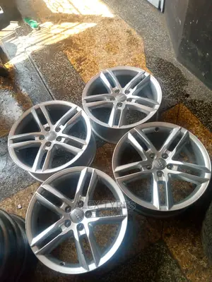 Size 17 Inches Audi Sport Rims Set
