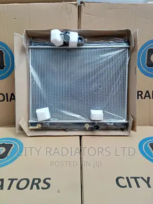 Radiator for Nissan NV200.