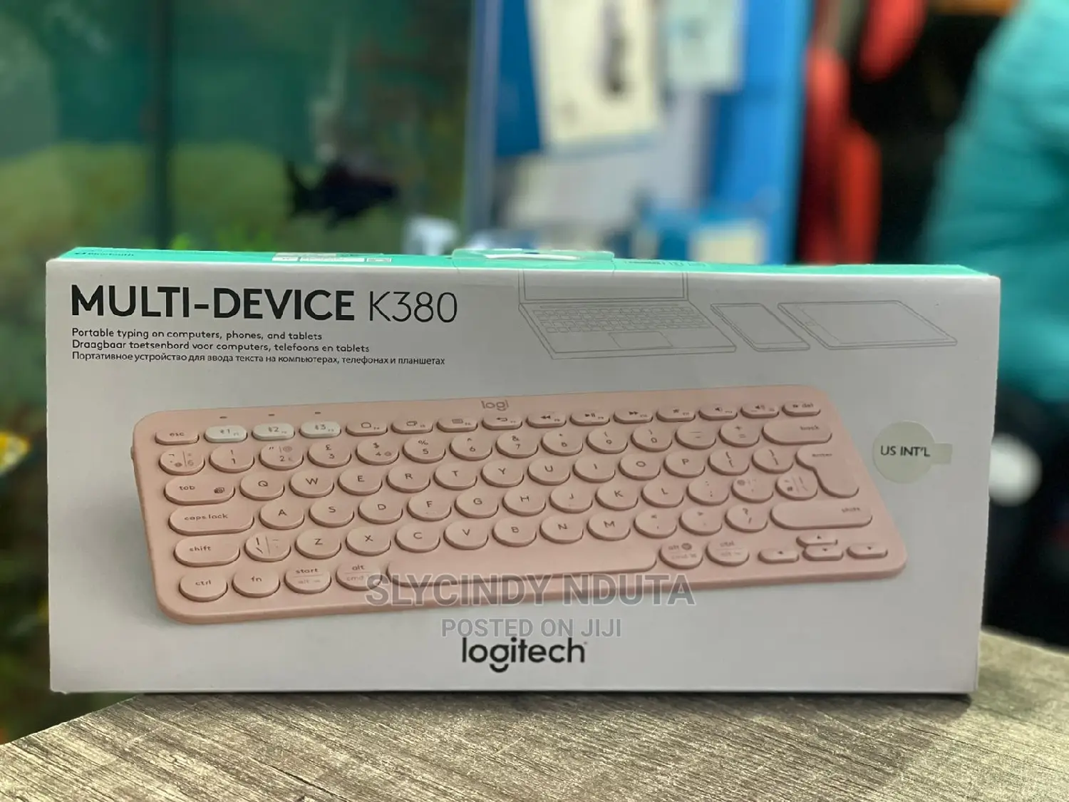 Logitech Multi-Device Keyboard(Pink)