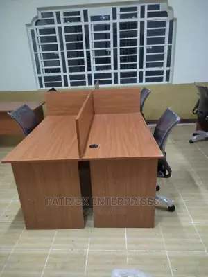 Executive 4 Way Workstation 1.2 Mtrs Each Desk