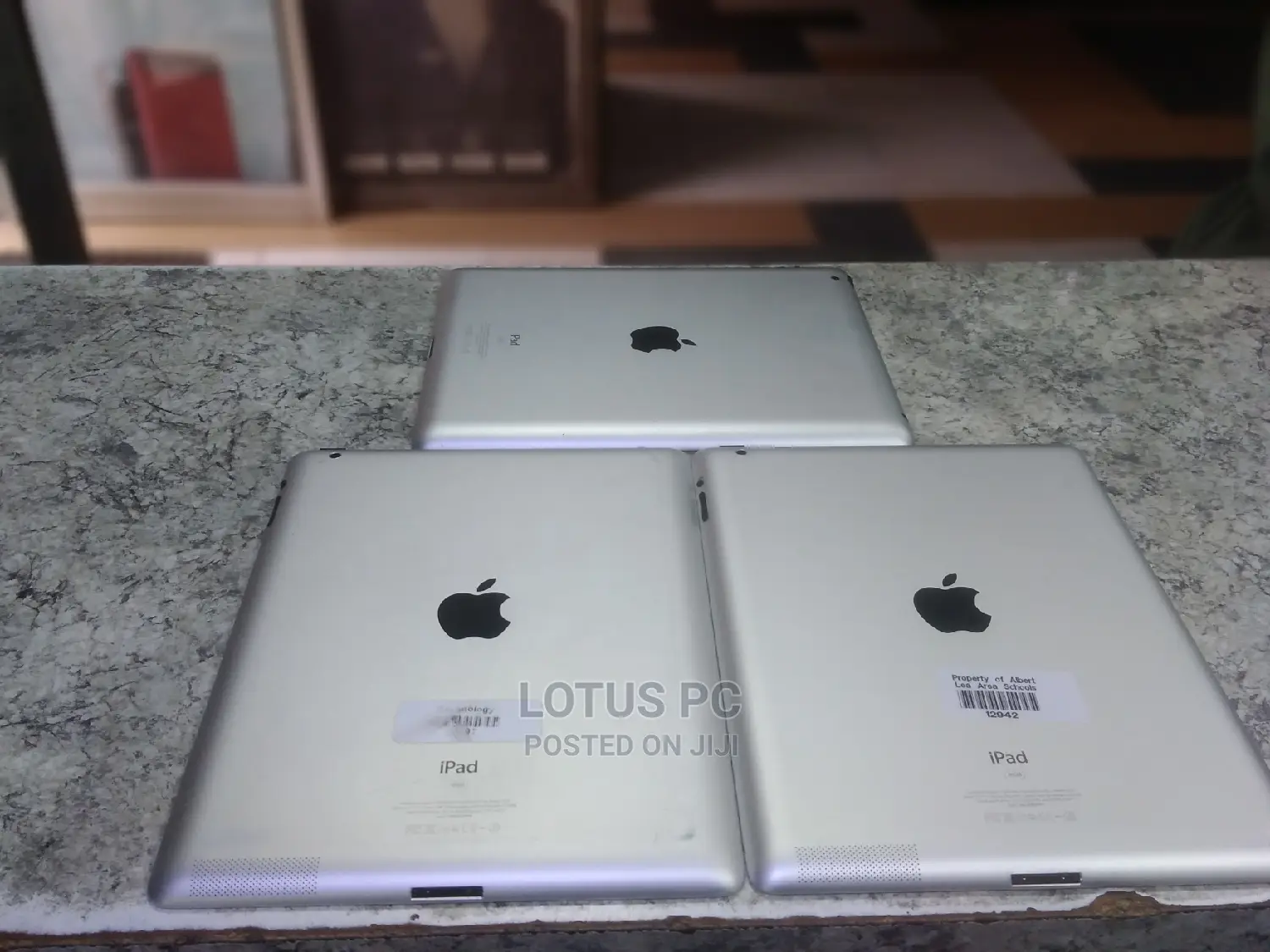 Apple iPad 2 Wi-Fi 16 GB Silver