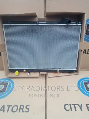 Radiator for Toyota Harrier McU30.