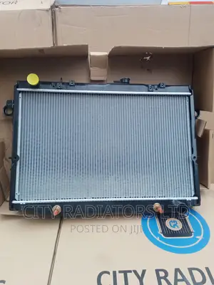 Radiator for Toyota Landcruiser HDJ101.