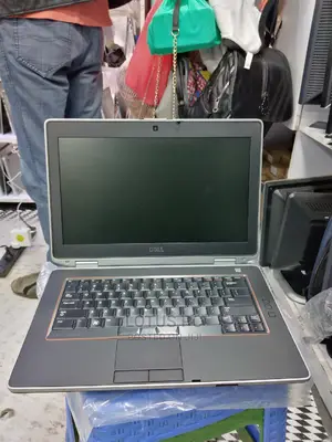 Laptop Dell Latitude E6420 4GB Intel Core I5 HDD 320GB