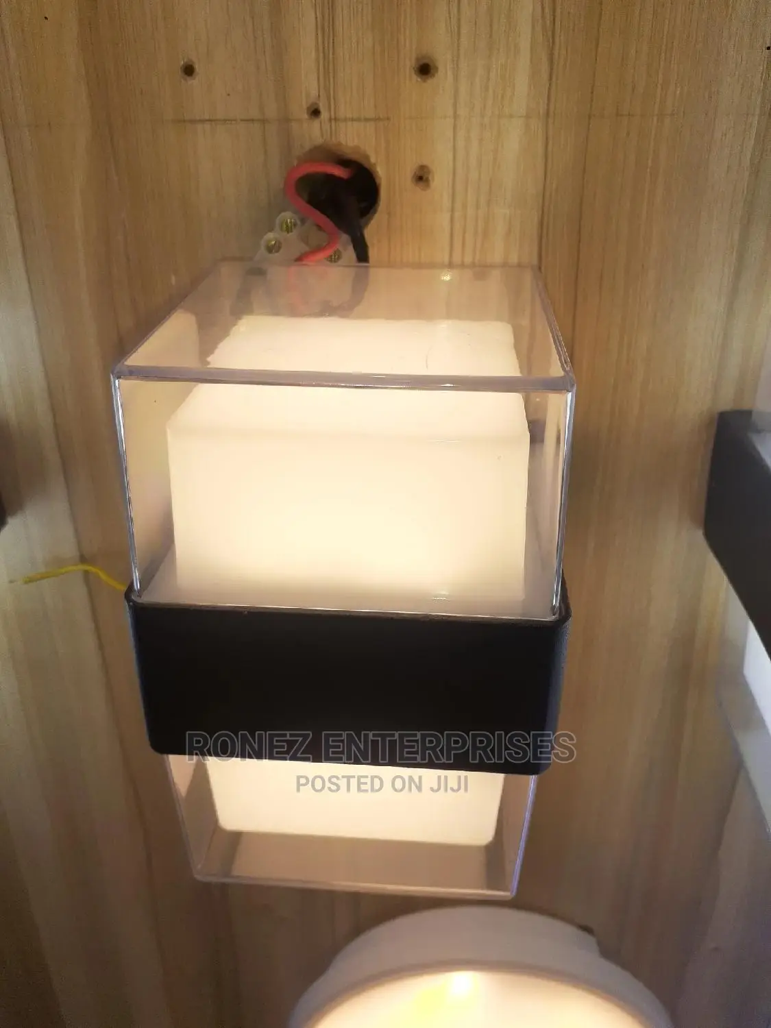 Classic Led Wall Blacket Led