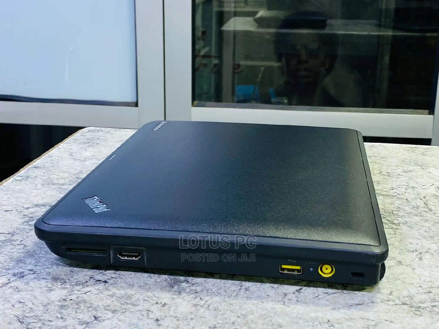 Laptop Lenovo ThinkPad X131e 4GB Intel Celeron HDD 320GB