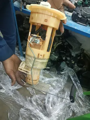 Nissan Urvan 2010 Fuel Pump
