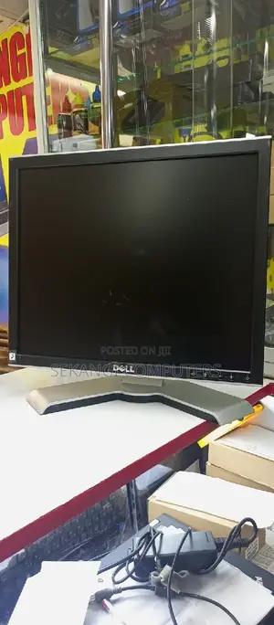 17" Dell TFT