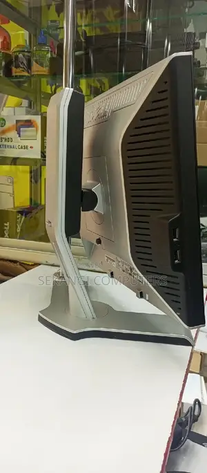 17" Dell TFT