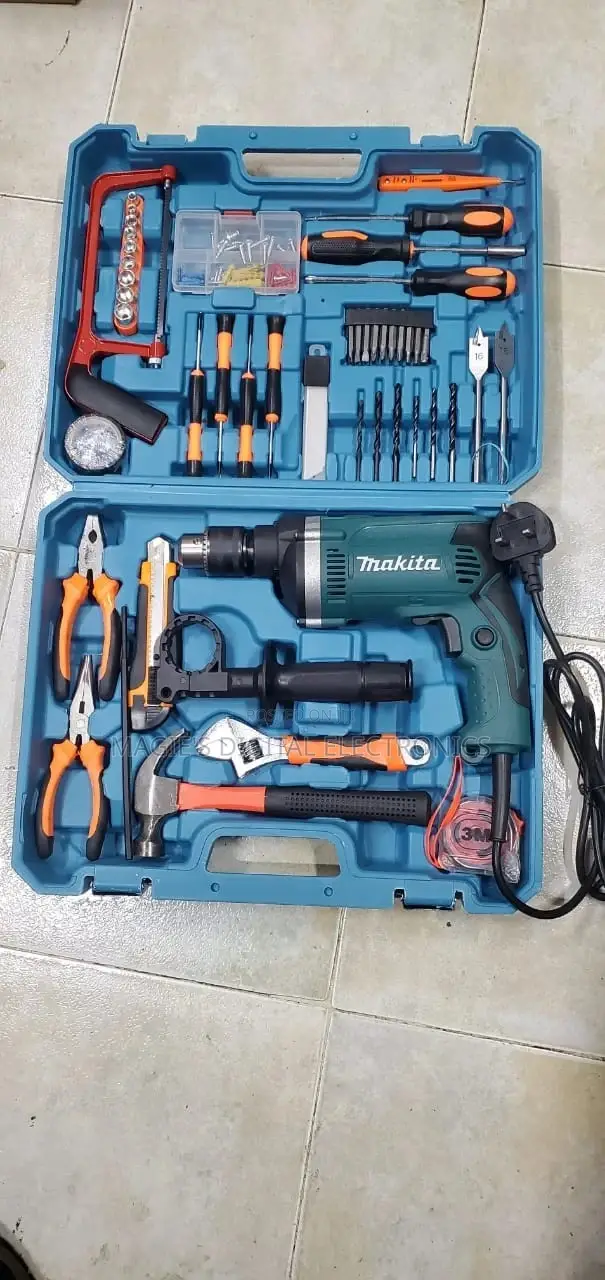 Makita Drill Set