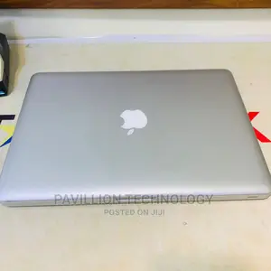 Laptop Apple MacBook Pro 4GB Intel Core I5 HDD 500GB