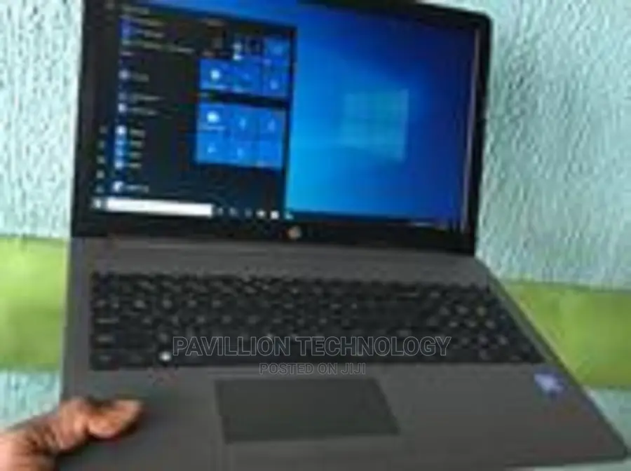 Laptop HP 250 G7 4GB Intel Celeron HDD 500GB