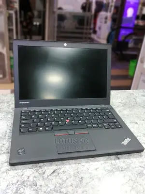 Laptop Lenovo ThinkPad X250 4GB Intel Core I5 HDD 500GB