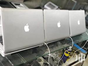 Laptop Apple MacBook Pro 4GB Intel Core i5 HDD 500GB