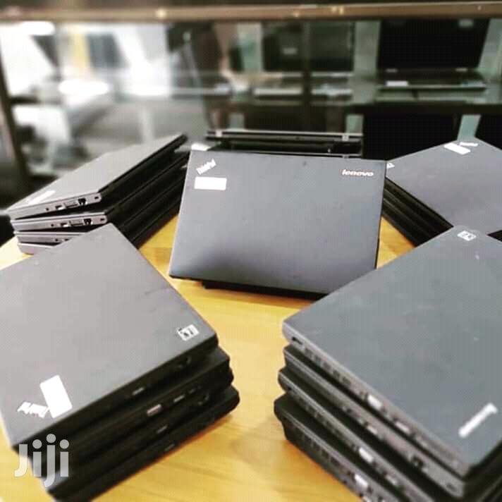 Laptop Lenovo ThinkPad X240 4GB Intel Core i5 HDD 500GB