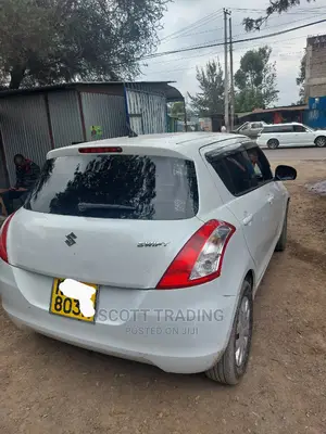 Suzuki Swift 2012 Rear Windscreen