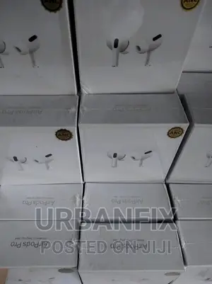 Brand New Airpods Pro With Wireless Charging Case